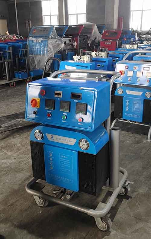 Q5600湖北聚氨酯發(fā)泡機(jī)